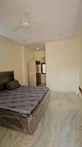 Bedroom Image of 1100 Sq.ft 2 BHK Builder Floor for rent in Rajouri Garden New Delhi for Rs. 31000