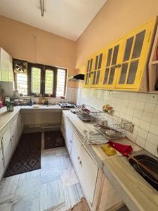 Kitchen Image of 2500 Sq.ft 3 BHK Builder Floor for rent in Hauz Khas New Delhi for Rs. 90000