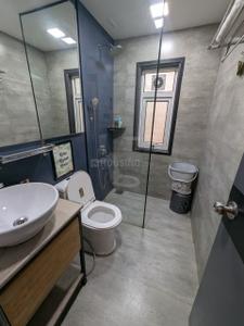 Bathroom Image of 6000 Sq.ft 6 BHK Independent House for sale in Brookside The Well Being Habitat, Parshwapuram Lonavala for Rs. 60000000