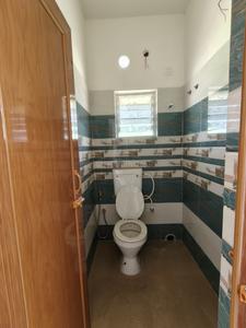 Image of 850 Sq.ft 2 BHK Apartment / Flat for sale in Lake Gardens, Kolkata for Rs. 5800000