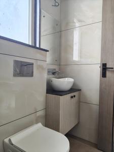 Bathroom Image of 1500 Sq.ft 3 BHK Builder Floor for sale in Sector 70A Gurgaon for Rs. 18500000