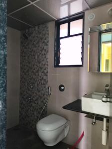 Common Bathroom Image of 671 Sq.ft 2 BHK Apartment / Flat for rent in Hinjawadi Phase 3 Pune for Rs. 30000