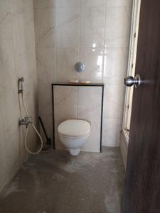Common Bathroom Image of 708 Sq.ft 2 BHK Apartment / Flat for rent in Emerald Prime, Taloja Navi Mumbai for Rs. 20000