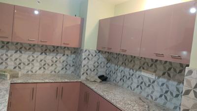 Kitchen Image of 1750 Sq.ft 3 BHK Apartment / Flat for rent in Chitaipur Varanasi for Rs. 25000