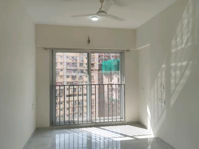 Bedroom Image of 800 Sq.ft 3 BHK Apartment / Flat for rent in Swastik Platinum, Vikhroli East Mumbai for Rs. 72000