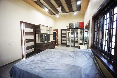 Bedroom Image of 4725 Sq.ft 4 BHK Independent House for sale in Satellite Ahmedabad for Rs. 131300000