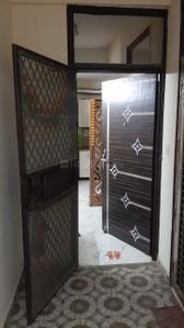 Kitchen Image of 600 Sq.ft 1 BHK Apartment / Flat for sale in Arun Vihar, Sector 37 Noida for Rs. 2850000