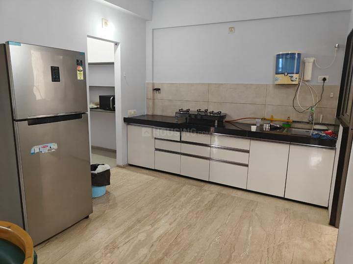 Arista Belvista Kitchen 1