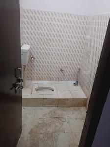 Image of 700 Sq.ft 2 BHK Apartment / Flat for rent in Rajajipuram, Lucknow for Rs. 6500