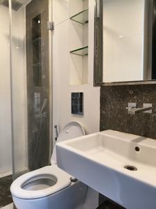 Common Bathroom Image of 585 Sq.ft 1 BHK Apartment / Flat for sale in Kaveri Heights, Ghatkopar East Mumbai for Rs. 9800000