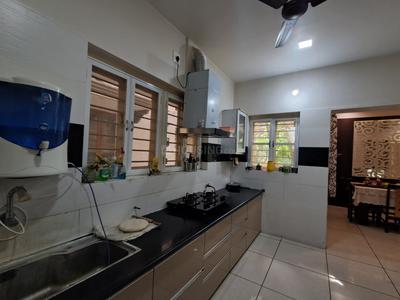Kitchen Image of 4500 Sq.ft 3 BHK Villa for rent in Sanskruti Sentossa Greens, Vaishno Devi Circle Ahmedabad for Rs. 60000