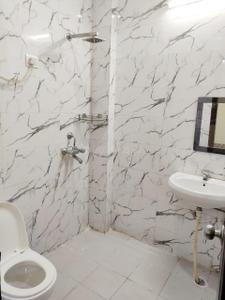Image of 300 Sq.ft 1 RK Builder Floor for rent in Sector 30, Gurgaon for Rs. 16500