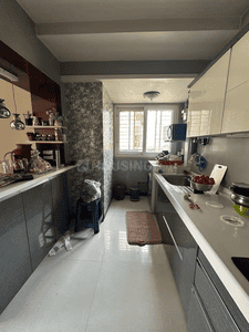 Image of 990 Sq.ft 2 BHK Apartment / Flat for rent in Evershine Millennium Paradise, Kandivali East, Mumbai for Rs. 75000