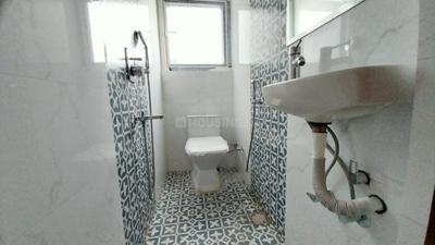 Bathroom Image of 2070 Sq.ft 3 BHK Apartment / Flat for sale in ABA Cleo County, Sector 121 Noida for Rs. 41000000