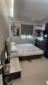 Bedroom Image of 1000 Sq.ft 2 BHK Apartment / Flat for rent in Colaba Mumbai for Rs. 150000