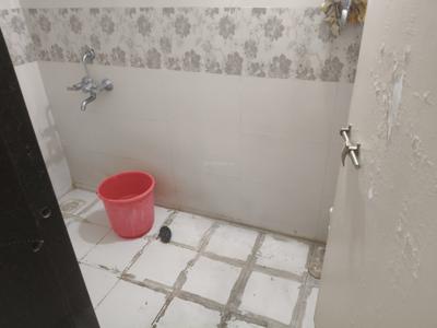 Bathroom Image of 550 Sq.ft 1 BHK Apartment / Flat for rent in Wakad Pune for Rs. 21000