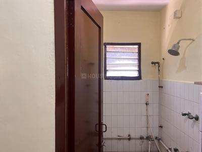Bathroom Image of 1180 Sq.ft 3 BHK Apartment / Flat for sale in KK Nagar Chennai for Rs. 14000000