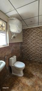 Bathroom Image of 1780 Sq.ft 3 BHK Apartment / Flat for rent in Omkar Royal Nest Lotus, Greater Kailash Jammu for Rs. 36000