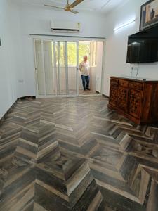 Hall Image of 1050 Sq.ft 2 BHK Apartment / Flat for sale in Prashant Apartments, Patparganj New Delhi for Rs. 16100000