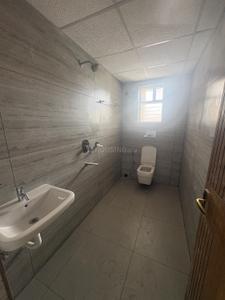 Bathroom Image of 2200 Sq.ft 4 BHK Apartment / Flat for sale in Stalwart Shree, Chandrasekharpur Bhubaneswar for Rs. 32000000