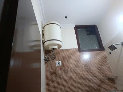 Image of 650 Sq.ft 2 BHK Builder Floor for rent in Govindpuri, New Delhi for Rs. 15000