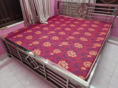 Bedroom Image of 650 Sq.ft 2 BHK Independent House for rent in Phool Bagan Kolkata for Rs. 15000