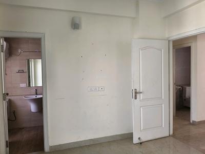 Bedroom Image of 1950 Sq.ft 3 BHK Apartment / Flat for rent in Shree Vardhman Victoria, Sector 70 Gurgaon for Rs. 42500