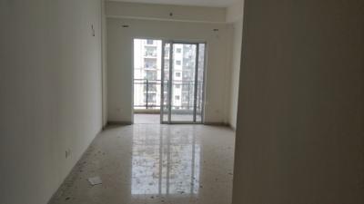 Living Room Image of 1600 Sq.ft 3 BHK Apartment / Flat for sale in DLF Capital Greens Phase 1 And 2, Karampura New Delhi for Rs. 29000000