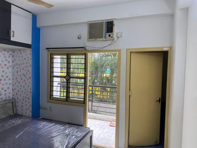 Bedroom Image of 1010 Sq.ft 2 BHK Apartment / Flat for rent in Mahaveer Regal, Hoodi Bengaluru for Rs. 47000