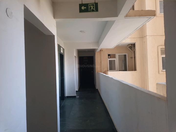 Signature Orchard Avenue 2 Main Image 1