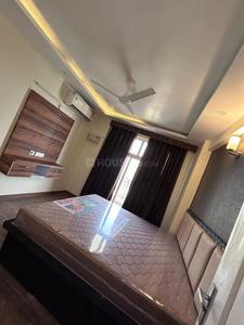 Bedroom Image of 1850 Sq.ft 3 BHK Apartment / Flat for rent in Omaxe The Palace, Gomti Nagar Lucknow for Rs. 60000