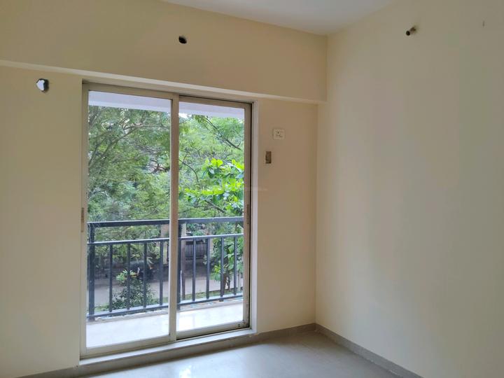 Hiranandani Estate Penrose Main Image 1