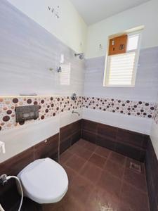Image of 1020 Sq.ft 2 BHK Apartment / Flat for rent in Karapakkam, Chennai for Rs. 30000