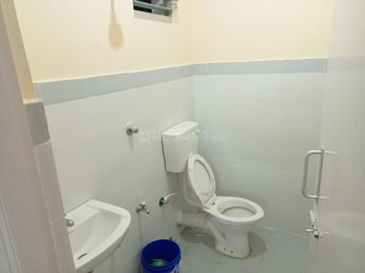 Bathroom Image of 440 Sq.ft 1 BHK Apartment / Flat for sale in Shapoorji Pallonji Houshing Complex, Rajarhat Kolkata for Rs. 2700000