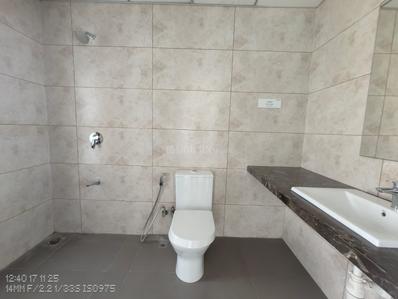 Image of 3011 Sq.ft 3.5 BHK Apartment / Flat for sale in Sector 128, Noida for Rs. 68500000