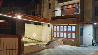 Image of 3420 Sq.ft 4 BHK Villa for rent in Dharmadev Neelkanth Villa, Bopal, Ahmedabad for Rs. 120000