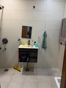 Bathroom Image of 1938 Sq.ft 3 BHK Villa for sale in Sector 41 Noida for Rs. 55000000