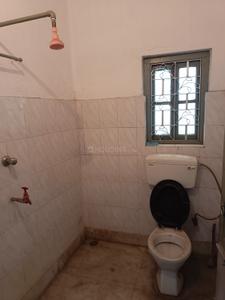 Bathroom Image of 2100 Sq.ft 6 BHK Independent House for sale in Dhakuria Kolkata for Rs. 13000000