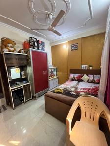 Bedroom Image of 720 Sq.ft 2 BHK Builder Floor for sale in Khanpur New Delhi for Rs. 4000000