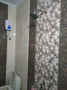Bathroom Image of 1400 Sq.ft 2 BHK Builder Floor for rent in Sector 70 Noida for Rs. 40000