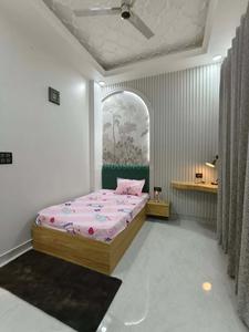 Bedroom Image of 4500 Sq.ft 4 BHK Builder Floor for sale in Sector 14 Faridabad for Rs. 55000000