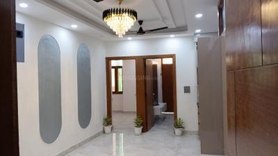 Living Room Image of 1050 Sq.ft 2 BHK Apartment / Flat for sale in Avenue 1, Sector 73 Noida for Rs. 3600000