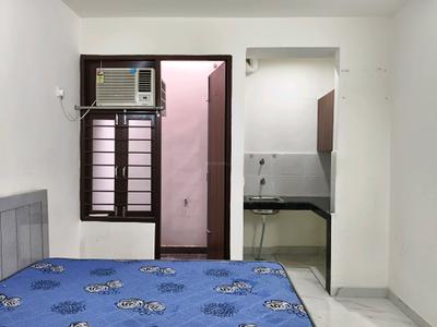 1 RK Independent Builder Floor