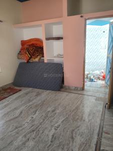 Bedroom Image of 600 Sq.ft 2 BHK Builder Floor for rent in Mothrowala Dehradun for Rs. 8500