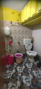 Bathroom Image of 550 Sq.ft 2 BHK Independent House for sale in Bow Barracks Kolkata for Rs. 6000000
