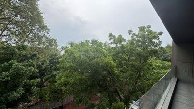 Balcony Image of 3600 Sq.ft 4 BHK Builder Floor for rent in DLF Luxury Floors, DLF Phase 1 Gurgaon for Rs. 210000