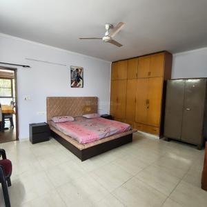 Bedroom Image of 1400 Sq.ft 2 BHK Builder Floor for rent in Sector 40 Gurgaon for Rs. 55000