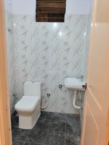 Bathroom Image of 3000 Sq.ft 2 BHK Builder Floor for rent in BTM Layout Bengaluru for Rs. 35000