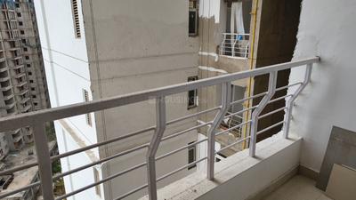 Balcony Image of 1720 Sq.ft 3.5 BHK Apartment / Flat for rent in The 3C Lotus Panache, Sector 110 Noida for Rs. 38998