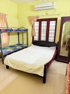 Bedroom Image of 3000 Sq.ft 5 BHK Independent House for sale in Vennala Kochi for Rs. 22500000